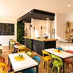 Hotel Shome I Self-check-in I Free Parking Graz