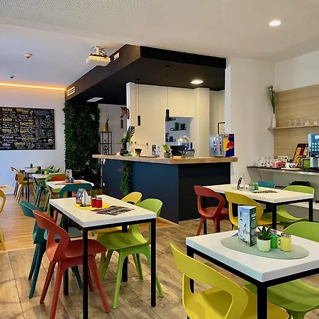 Hotell Shome I Self-check-in I Free Parking 4*