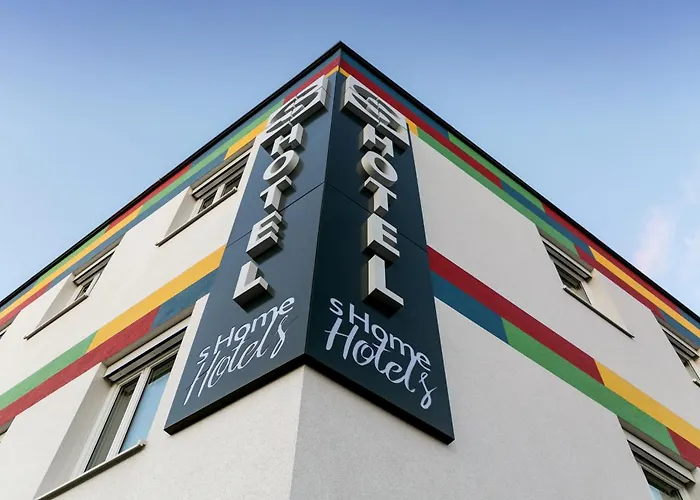 Shome I Self-check-in I Free Parking 4* Graz