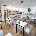Shome I Self-check-in I Free Parking 4* Graz