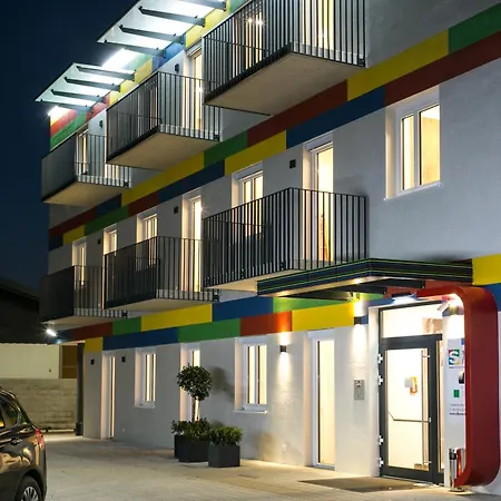 Shome I Self-check-in I Free Parking 4*