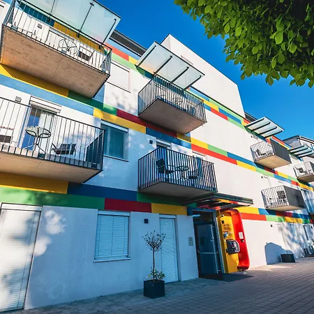 Shome I Self-check-in I Free Parking 4* Грац