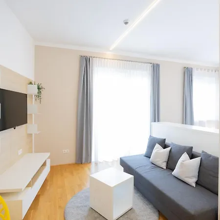 Shome I Self-check-in I Free Parking Hotel