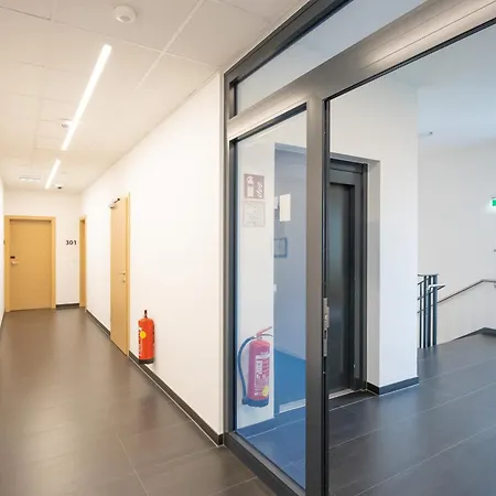 Hotel Shome I Self-check-in I Free Parking Graz