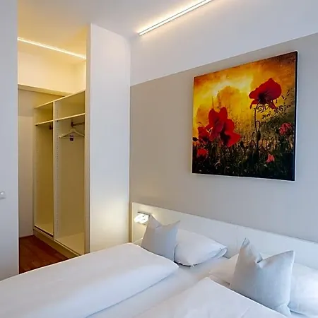 Hotel Shome I Self-check-in I Free Parking