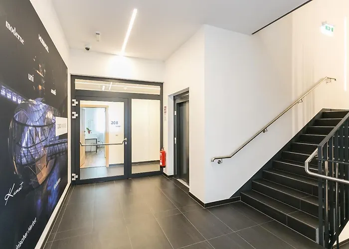 Shome I Self-check-in I Free Parking 4* Graz