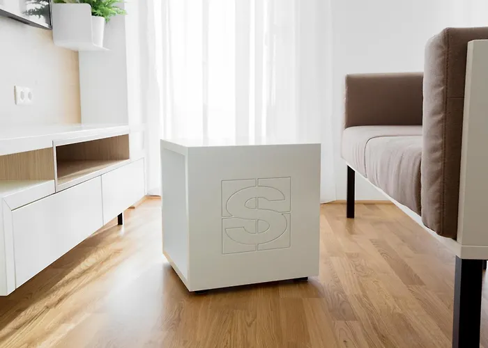 Shome I Self-check-in I Free Parking 4*