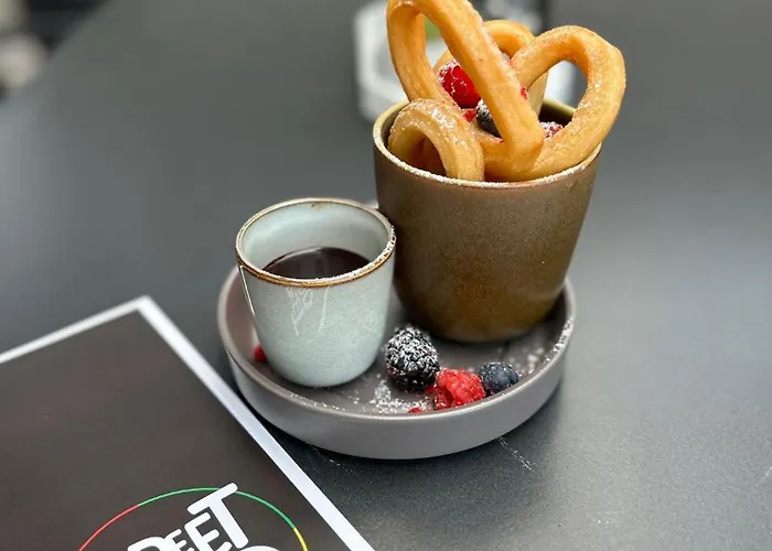 מלון Shome I Self-check-in I Free Parking