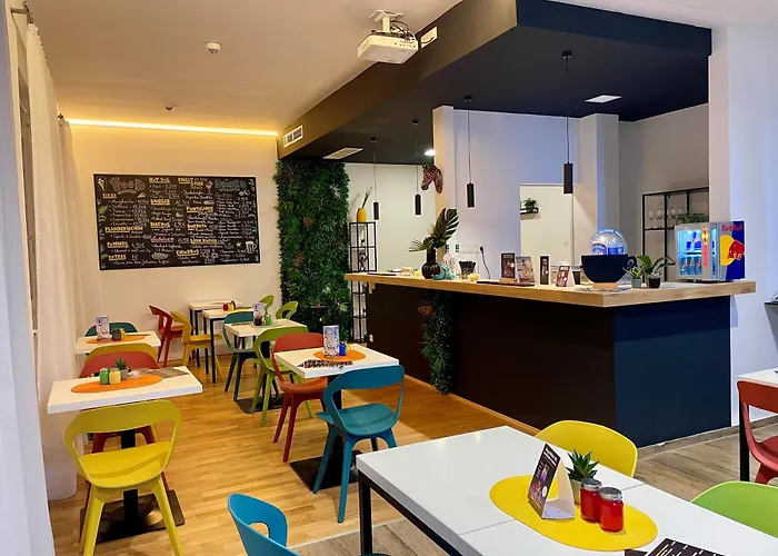 Shome I Self-check-in I Free Parking Hotel 4*