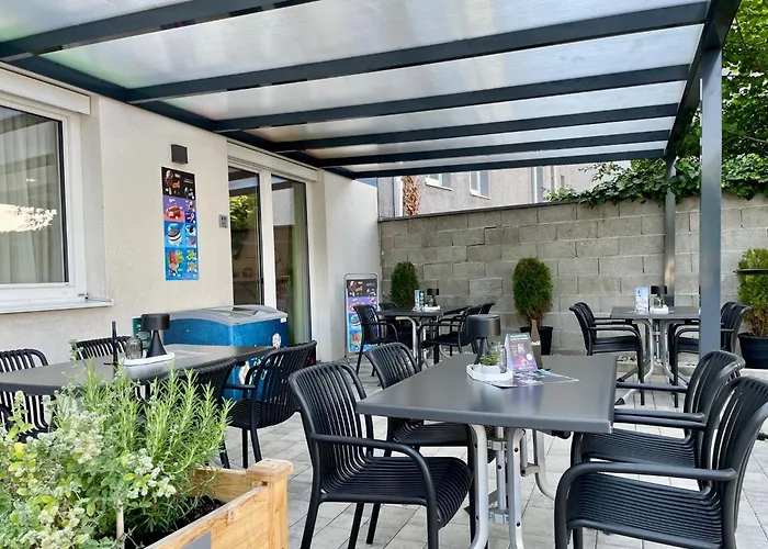 Shome I Self-check-in I Free Parking 4*