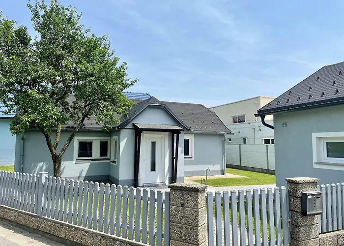 Shome I Self-check-in I Free Parking Hotell 4*