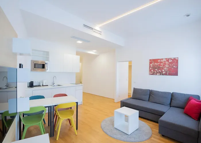 Ξενοδοχείο Shome I Self-check-in I Free Parking 4*