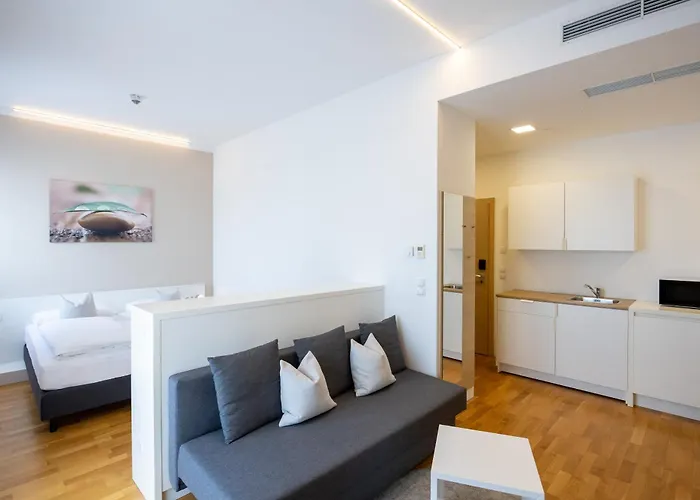 Shome I Self-check-in I Free Parking