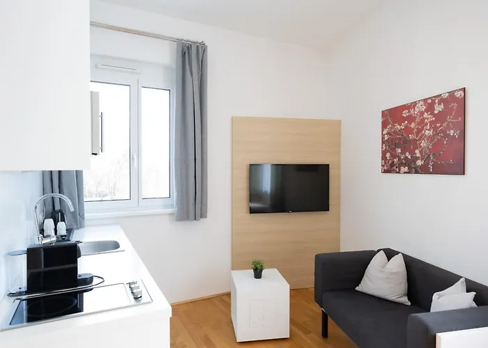 Ξενοδοχείο Shome I Self-check-in I Free Parking 4*